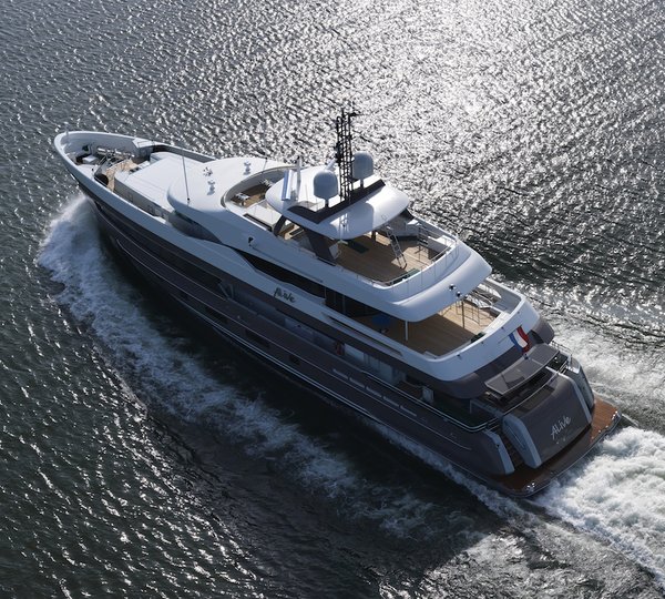 heesen yacht alive